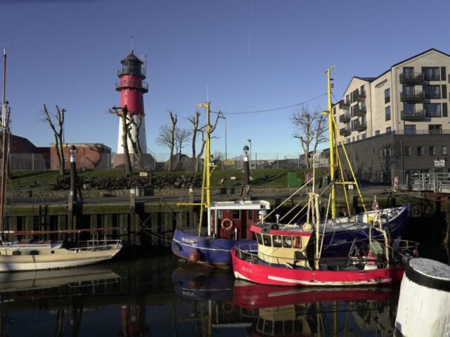 Frühlingserwachen an der Nordsee – Frühjahrsmarkt, Schiffsausflüge und Meerzeit in Büsum