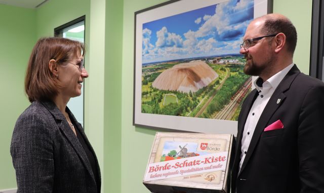 Antrittsbesuch der Bundestagsabgeordneten Dr. Franziska Kersten bei Börde-Landrat Martin Stichnoth