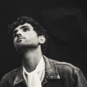 Duncan Laurence veröffentlicht seine neue Single “Take My Breath Away”