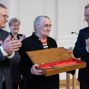 Jahresempfang der Stadt Haldensleben: Marlis Schünemann mit dem Rolandschwert geehrt