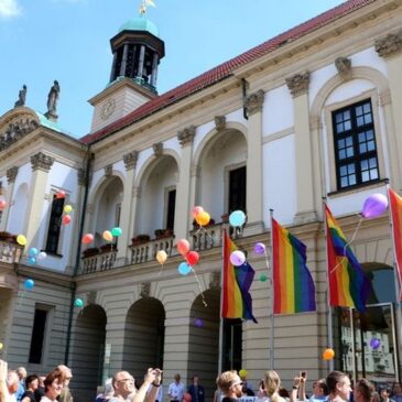 Internationaler Aktionstag gegen Homophobie, Bi-, Inter- und Transfeindlichkeit in Magdeburg