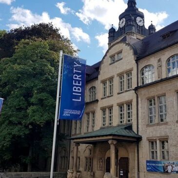 Wegen Kommunalwahlergebnissen: Studierende besetzen Uni-Hörsaal in Jena