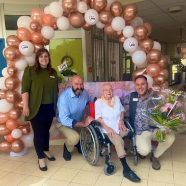 Gertrud Biermann feiert ihren 104. Geburtstag im AWO Seniorenzentrum Kannenstieg