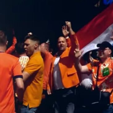Niederlande gegen Polen! 40.000 Oranje-Fans planen Fanmarsch auf der Reeperbahn in Hamburg