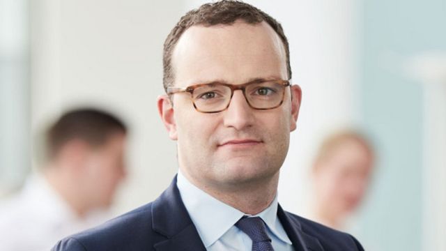 70. Geburtstag von Altkanzlerin: Spahn zieht geteilte Merkel-Bilanz