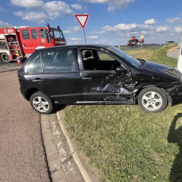 Drei Verletzte nach Verkehrsunfall