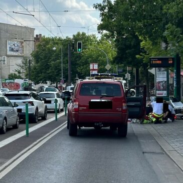 Schönebecker Straße: Zehnjähriger Junge wurde bei einem Verkehrsunfall schwer verletzt