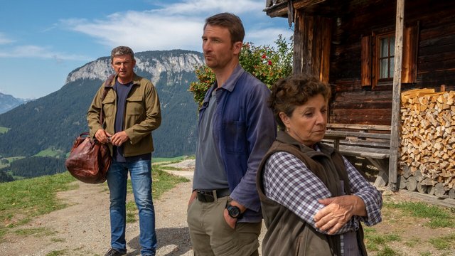 Der Bergdoktor – Spiel mit dem Feuer (2) (ZDF 19:25 – 20:15 Uhr)