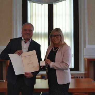 Carillonneur Frank Müller erhält Ehrennadel des Landes Sachsen-Anhalt