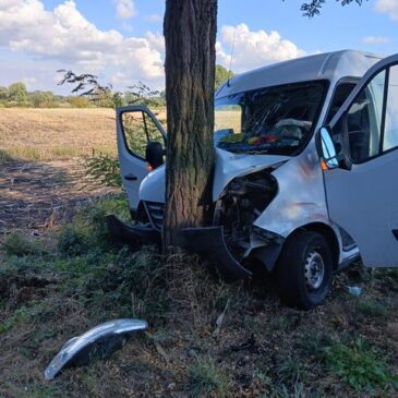 Mehrere Schwerverletzte nach einem Unfall auf der Schönebecker Chaussee