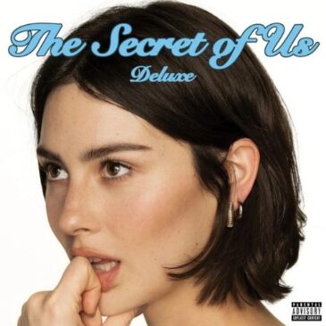 Gracie Abrams veröffentlicht Deluxe-Edition ihres zweiten Albums “The Secret Of Us”