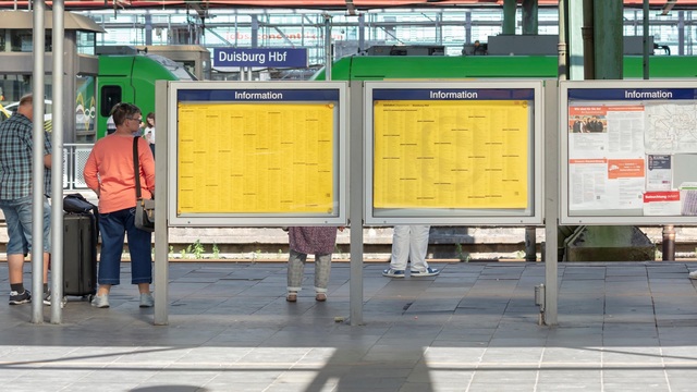 DB reagiert auf Kritik: Ankunftspläne an den Bahnhöfen bleiben