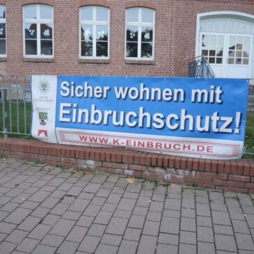 Zwei versuchte Einbrüche in Wohnungen