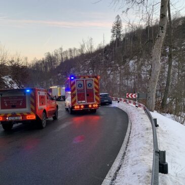 Verkehrsunfallflucht auf K1347 – Polizei sucht Zeugen