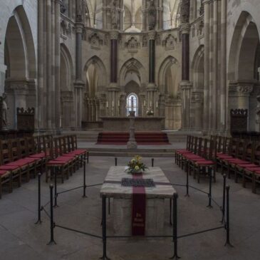 Hilfe für ein gefährdetes Denkmal – Beginn der Konservierungsmaßnahmen am Grabmal Ottos des Großen im Magdeburger Dom