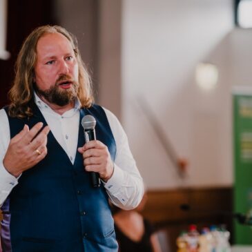 Bündnis90/Grüne Europaausschuss-Vorsitzender Anton Hofreiter: Merz „gefährdet die Stabilität unseres Landes“- Scholz sagt zu Ukraine-Waffenlieferungen die „Unwahrheit“