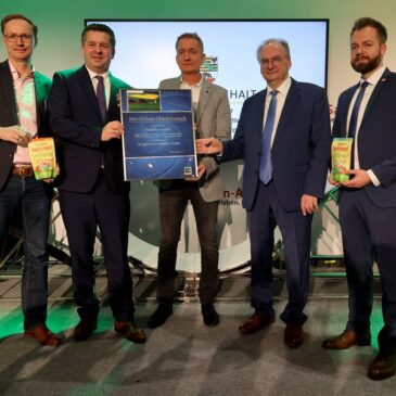 Grüne Woche in Berlin: EDEKA Bio-Regionalpreis 2025 geht an NutriPur GmbH aus Halle (Saale)