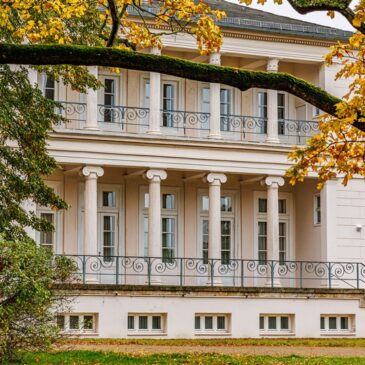 Eröffnung Fotoausstellung im Gesellschaftshaus: Klosterbergegarten durch die Linse gesehen